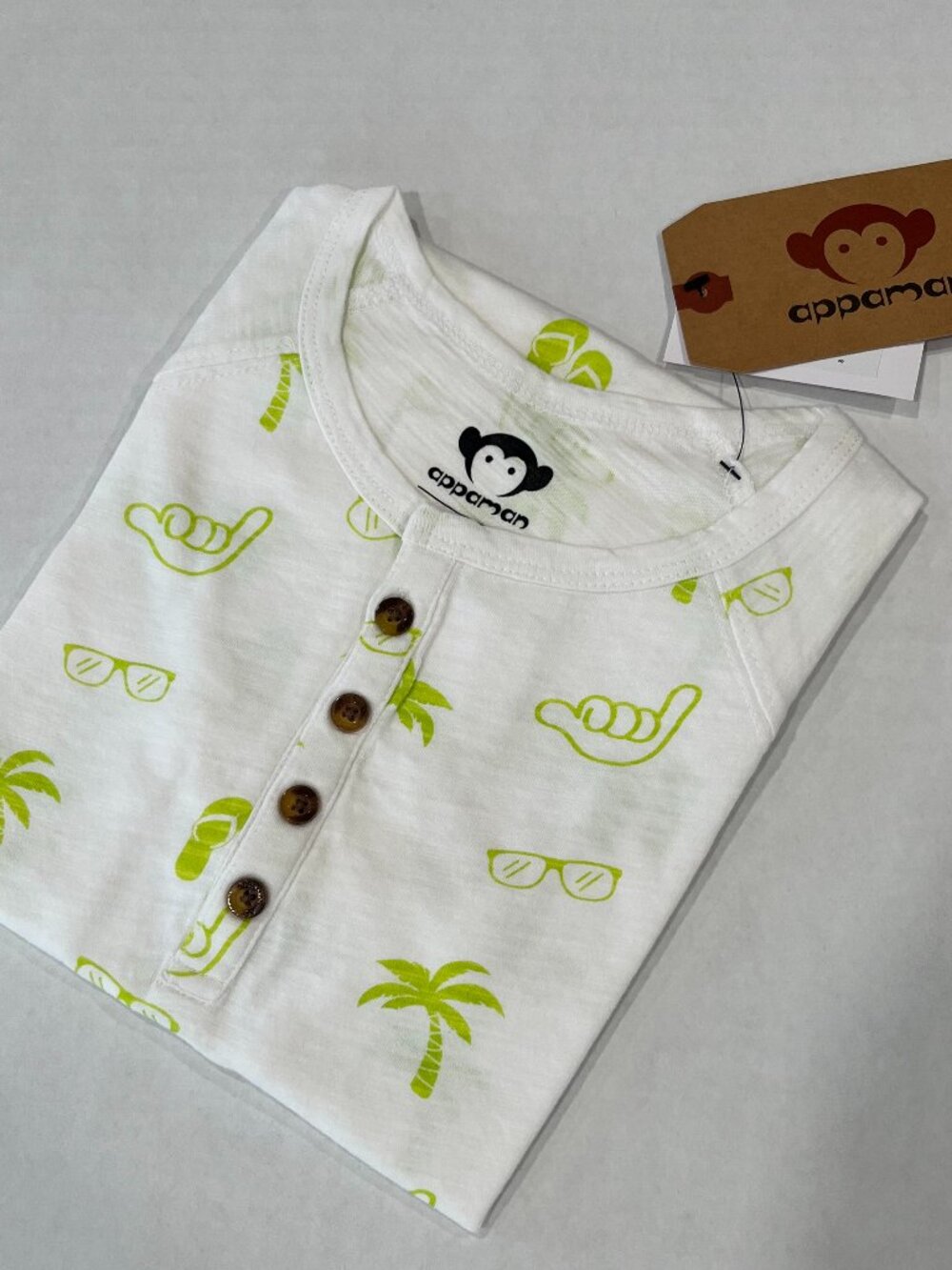 Boy - 6, 7, 8, 10, 12 - NWT Appaman Clubhouse Henley in White